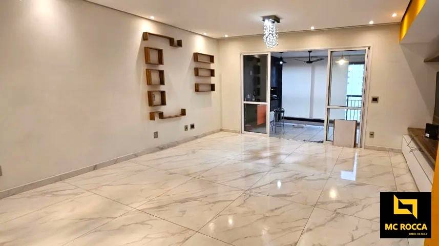 Apartamento à venda com 3 quartos, 126m² - Foto 1