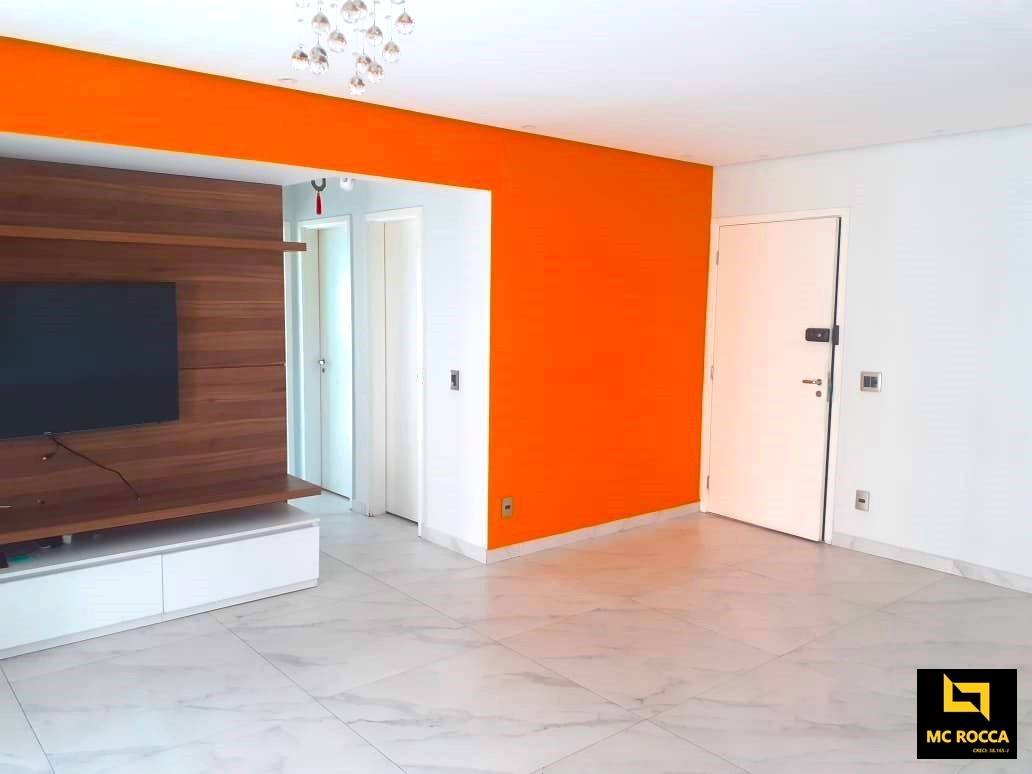 Apartamento à venda com 3 quartos, 126m² - Foto 2