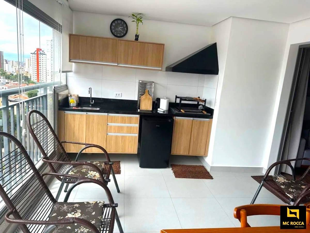 Apartamento à venda com 3 quartos, 108m² - Foto 2