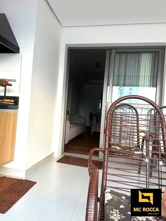 Apartamento à venda com 3 quartos, 108m² - Foto 6