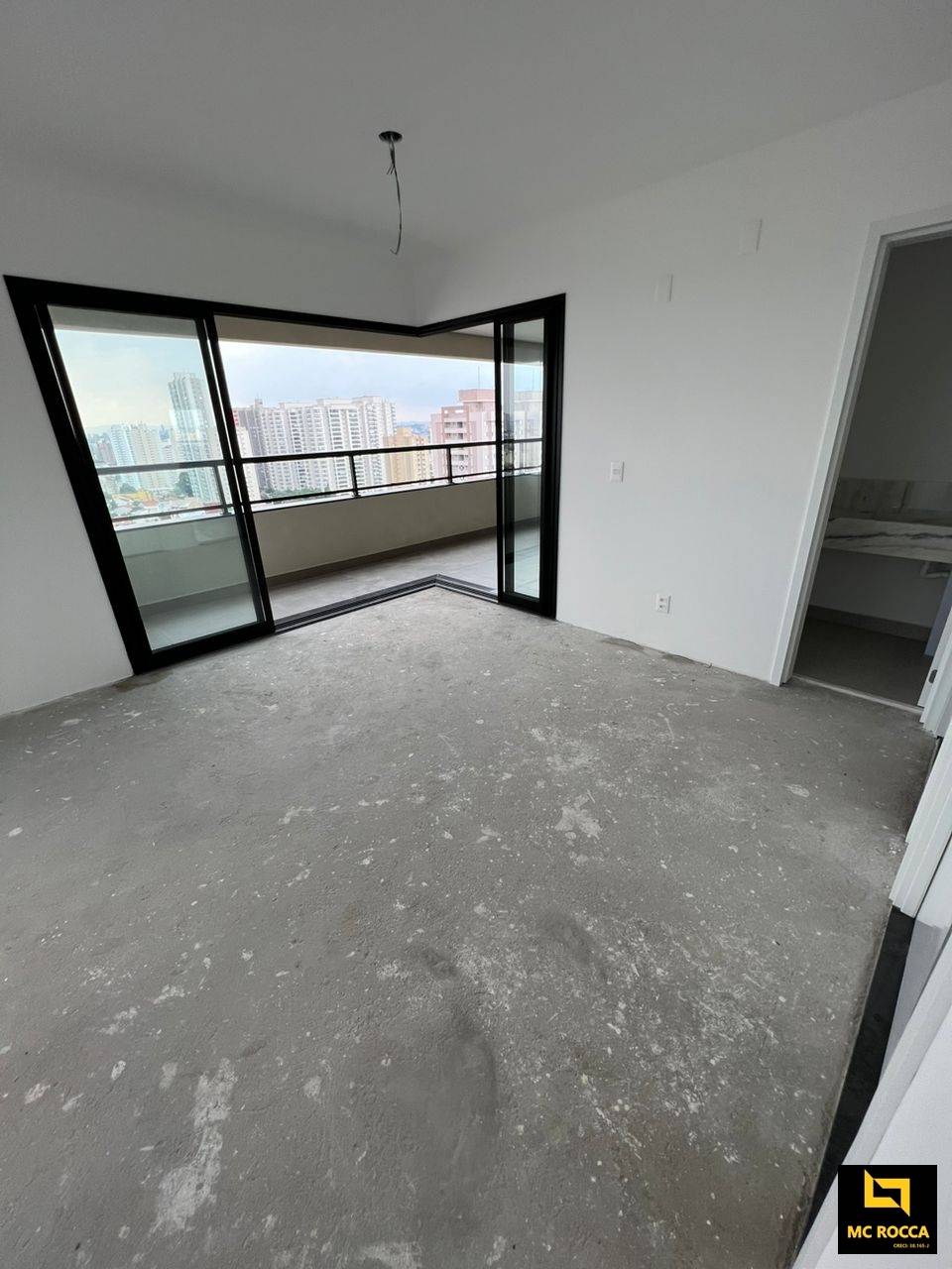 Apartamento à venda com 3 quartos, 161m² - Foto 3